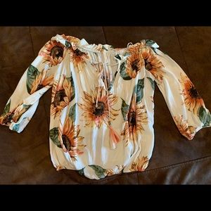 Sunflower cropped blouse